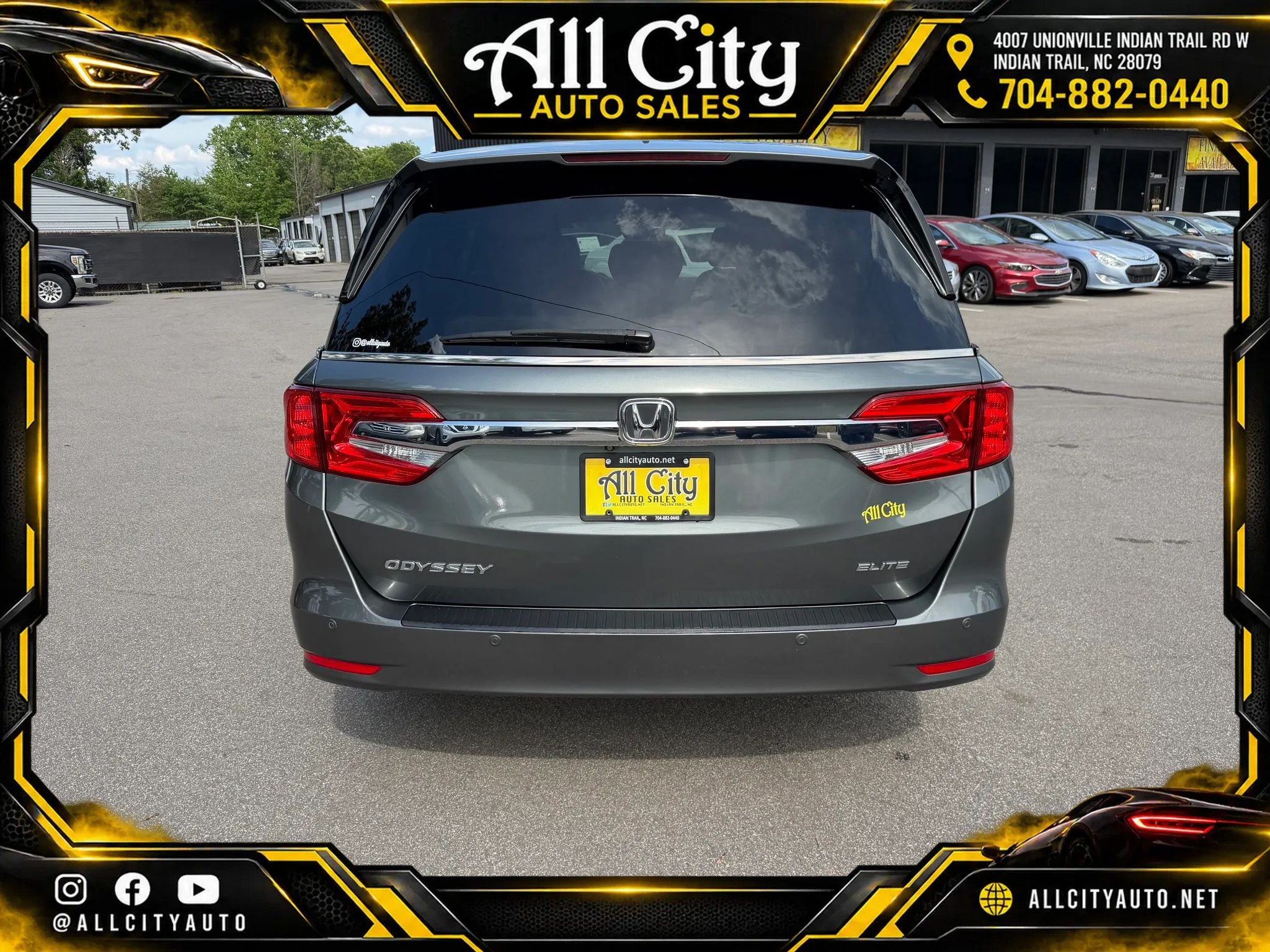 Used 2018 Honda Odyssey Elite image 6