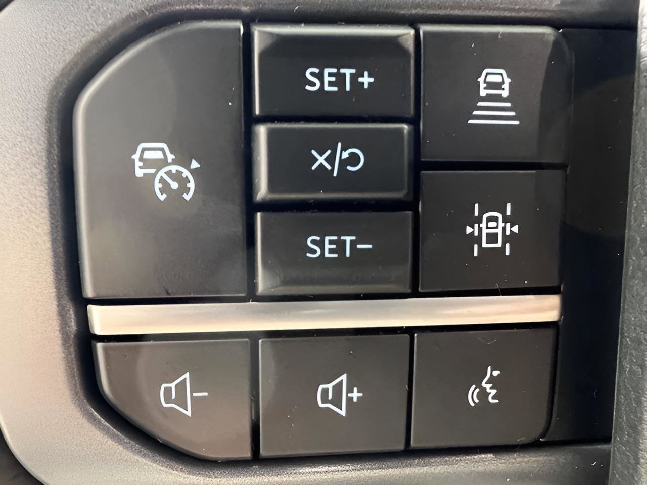 New 2026 Ford F350 Lariat w/ Black Appearance Package image 14