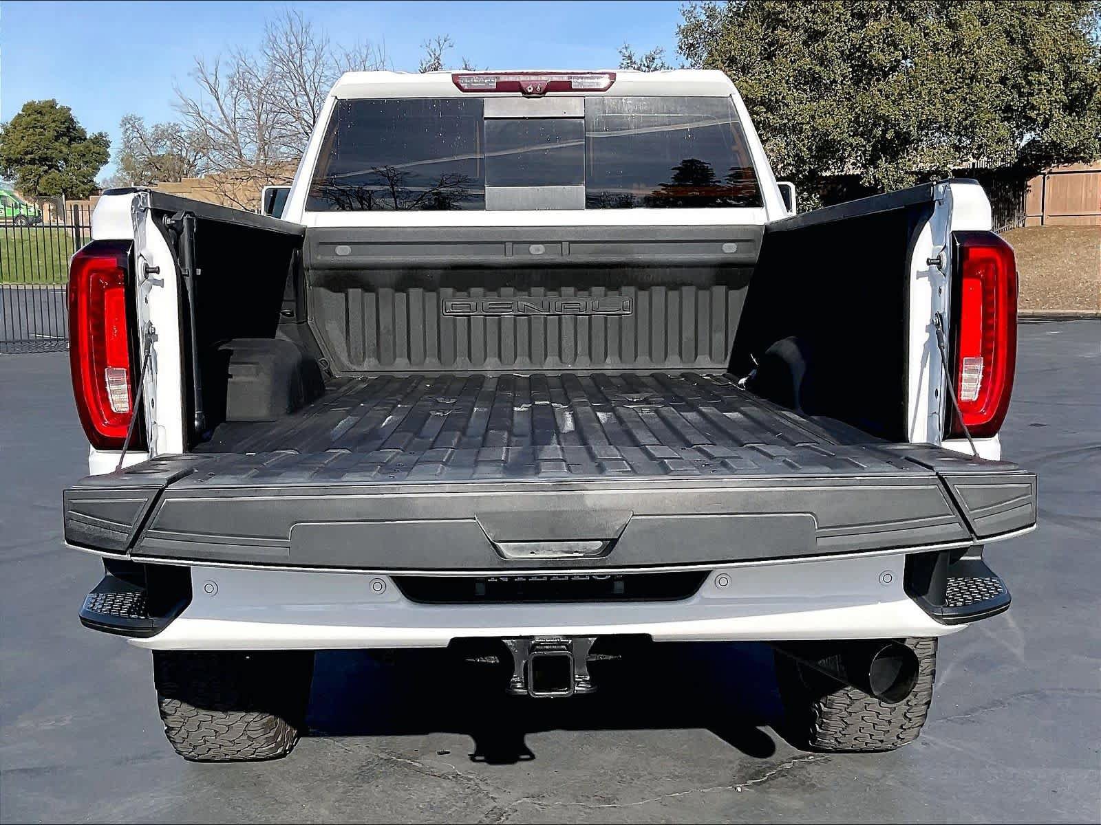 Used 2020 GMC Sierra 2500 Denali w/ Denali Ultimate Package image 36