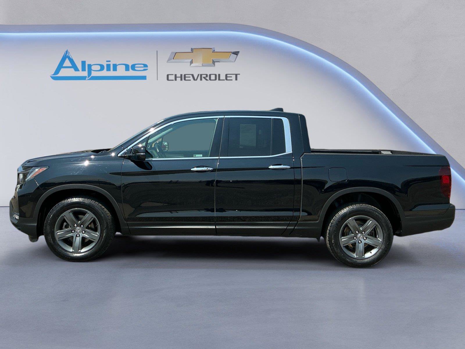 Used 2023 Honda Ridgeline RTL-E image 2