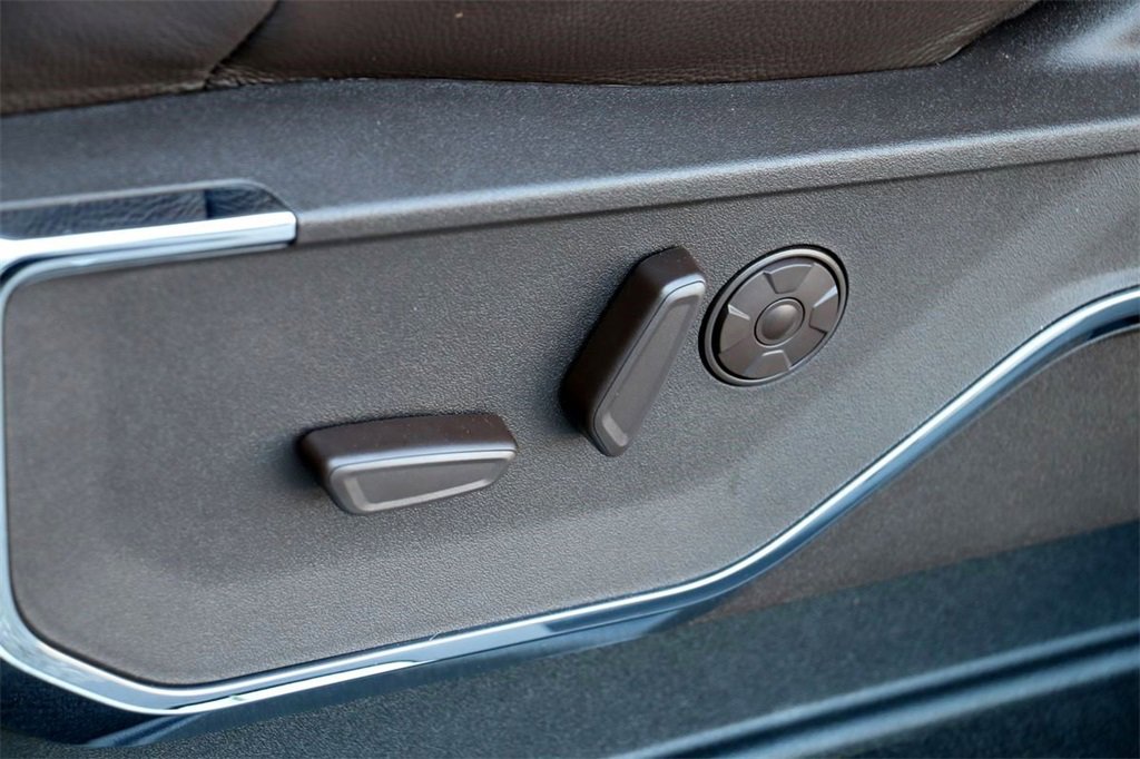 New 2026 Ford F350 King Ranch w/ FX4 Off-Road Package image 25