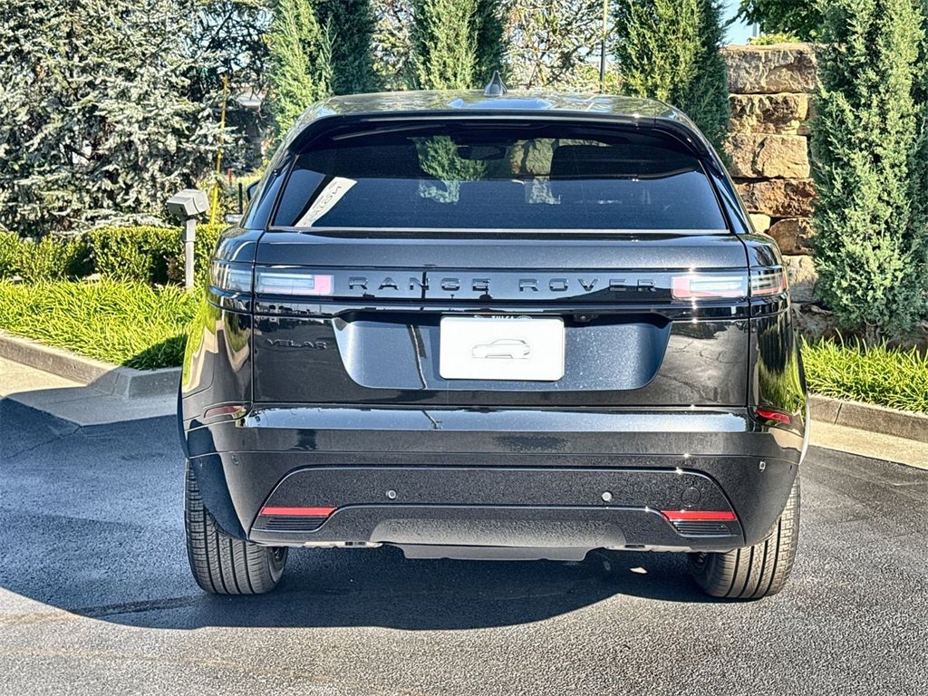 New 2026 Land Rover Range Rover Velar Dynamic SE image 4