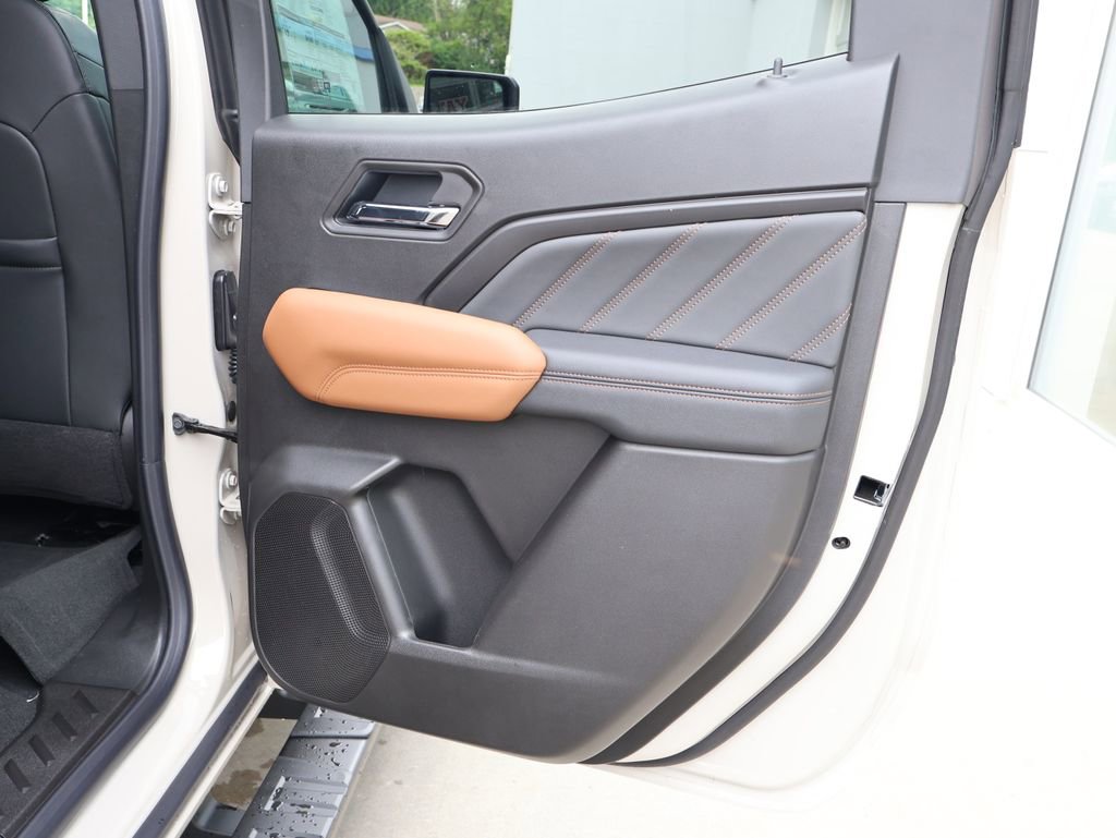 New 2026 GMC Canyon AT4 w/ Technology Plus Package AWD/4WD image 36