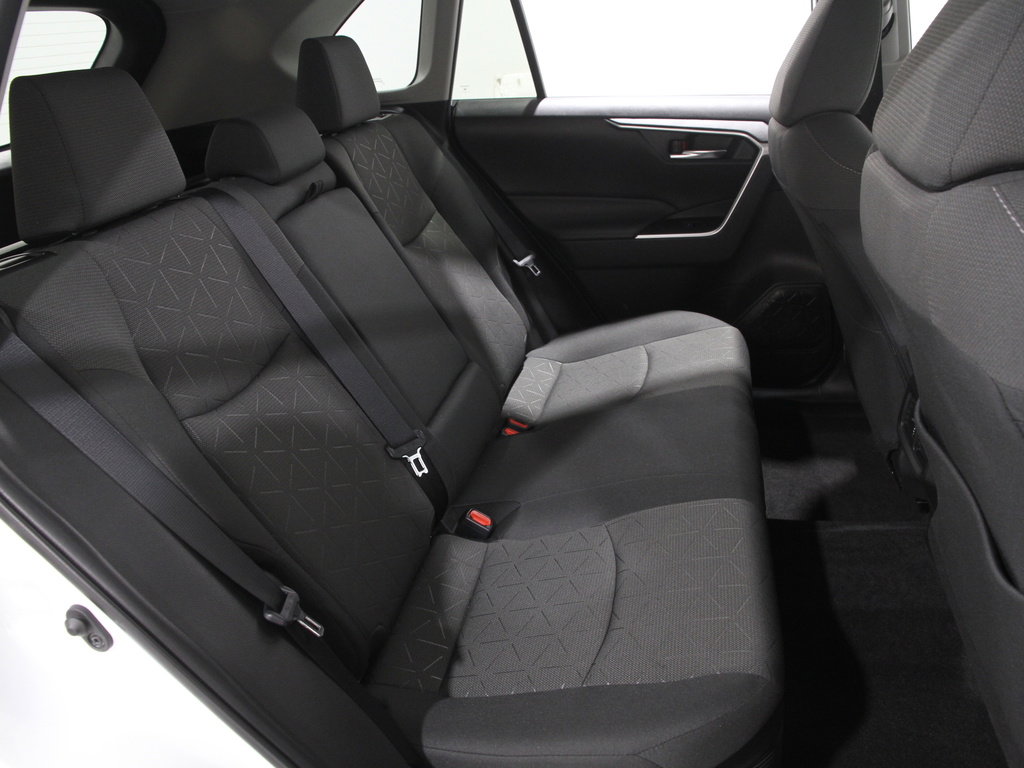 Used 2022 Toyota RAV4 XLE image 20