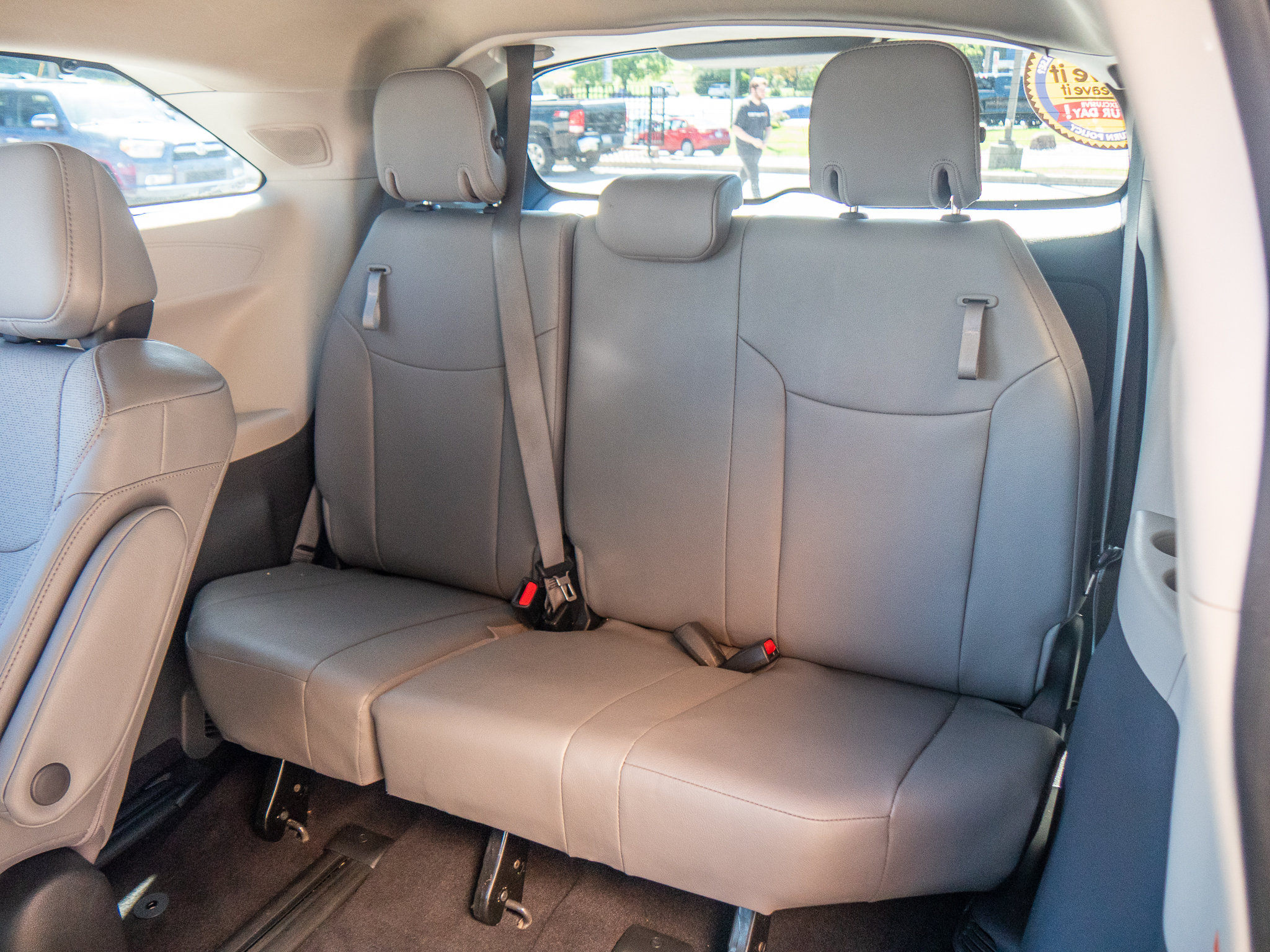 Used 2022 Toyota Sienna Limited AWD/4WD image 21