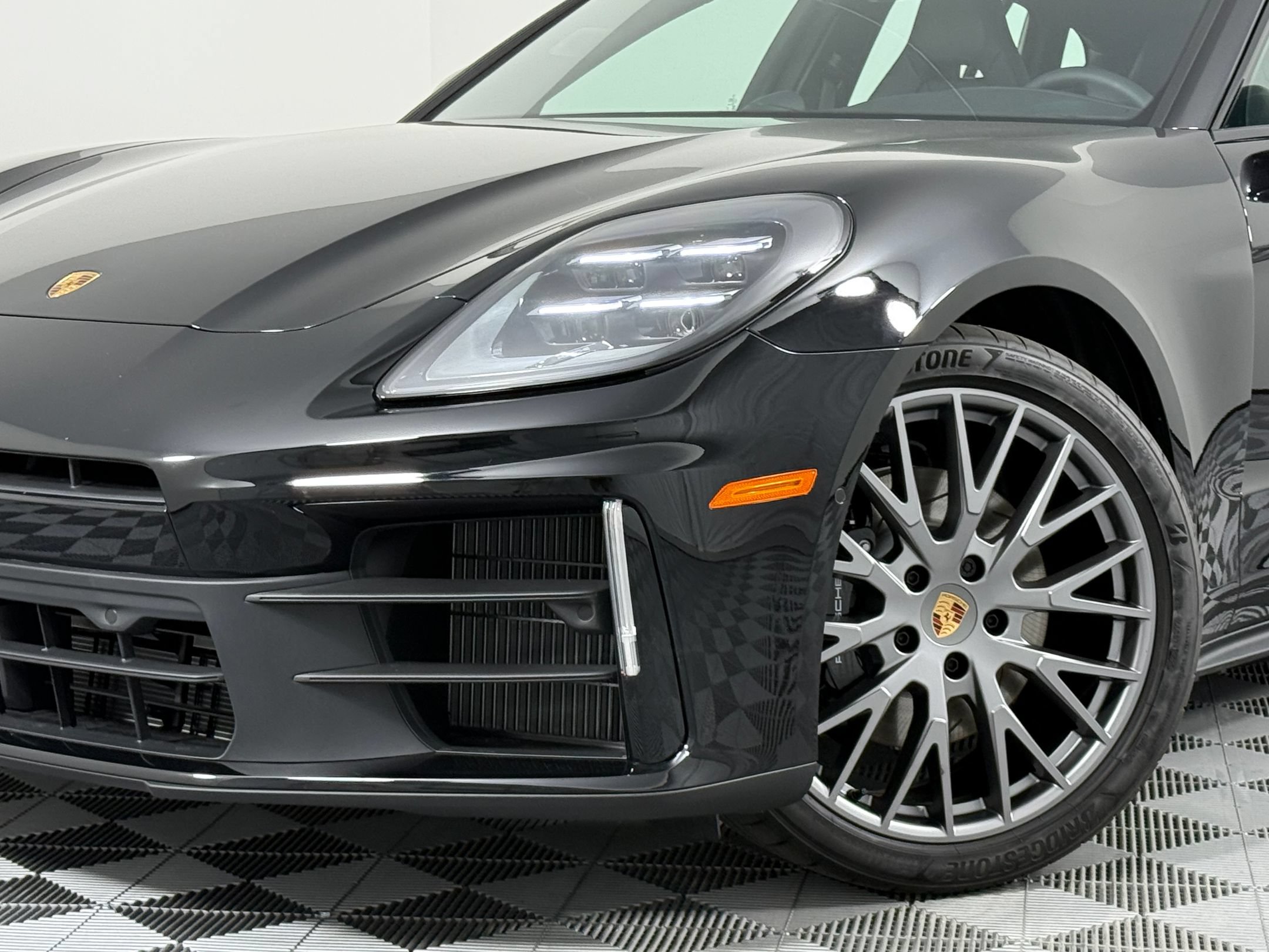 New 2026 Porsche Panamera 4 image 11