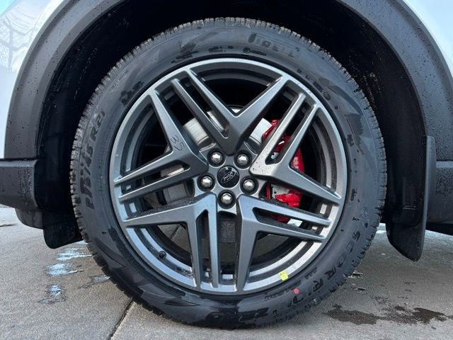 New 2026 Ford Explorer ST w/ Sun And Sound Package image 27