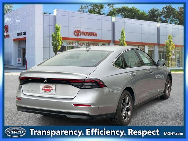 Used 2023 Honda Accord EX image 6