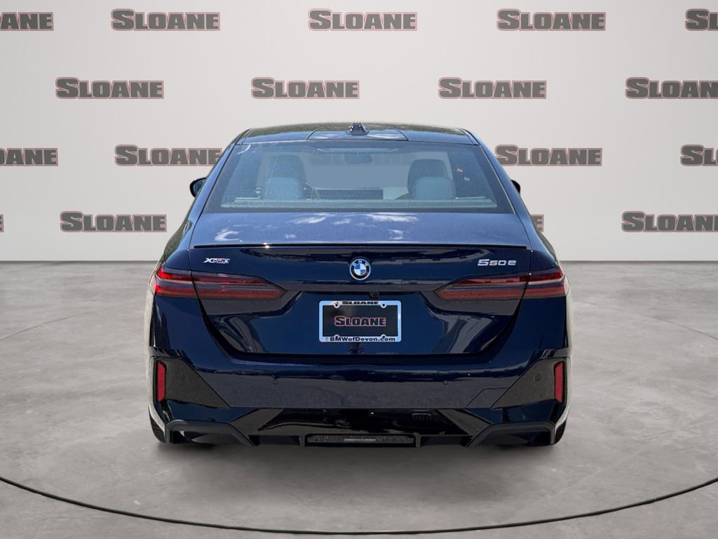 New 2027 BMW 550e xDrive AWD/4WD image 4