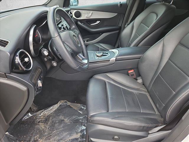 Used 2019 Mercedes-Benz GLC 300 image 23