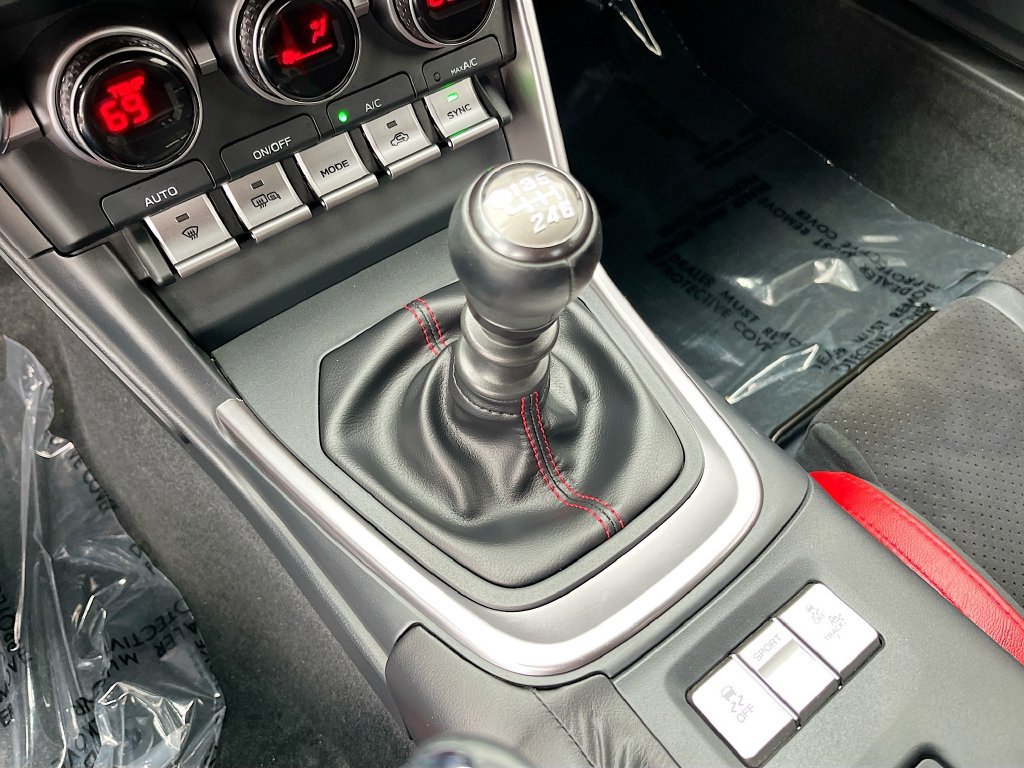 Used 2025 Subaru BRZ Limited RWD image 16
