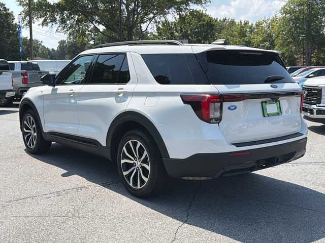 Used 2025 Ford Explorer ST-Line AWD/4WD image 6