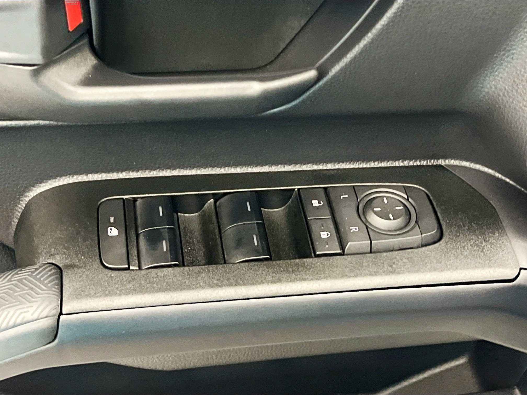 Used 2026 Toyota 4Runner SR5 AWD/4WD image 16