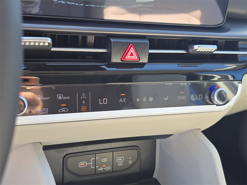 New 2026 Kia Sportage EX image 27