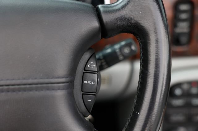 Used 2003 Jaguar XK8 Convertible image 31