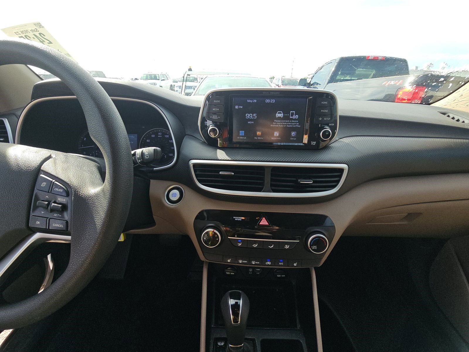 Used 2019 Hyundai Tucson Value FWD image 11