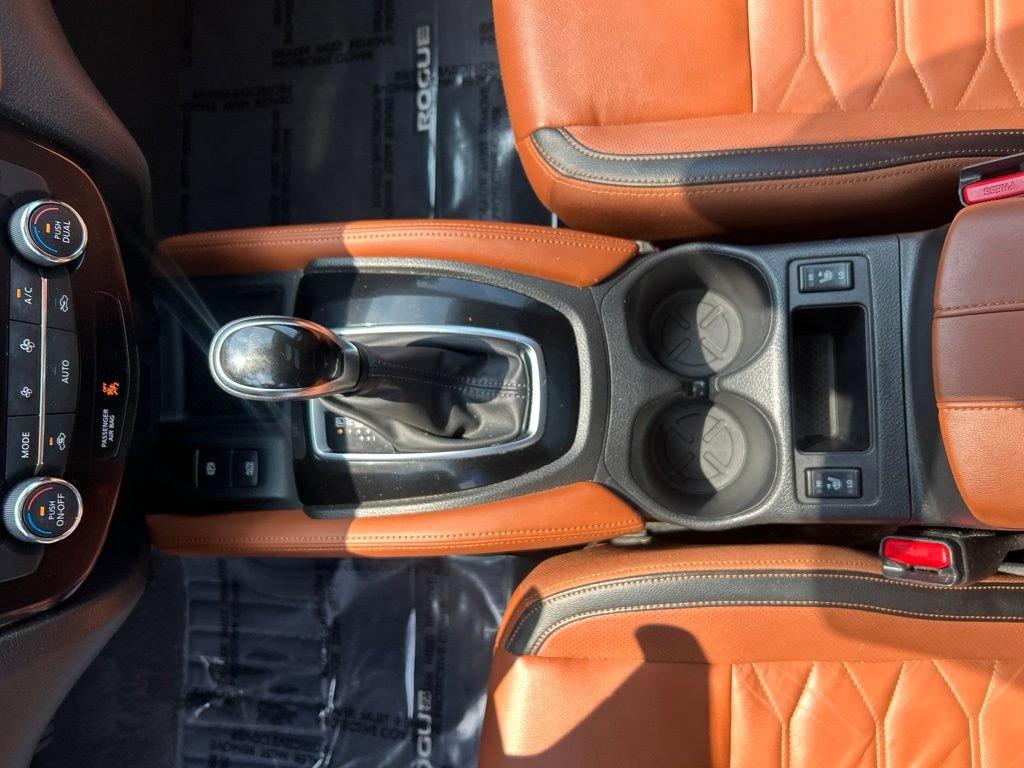 Used 2019 Nissan Rogue SL w/ Premium Package FWD image 18