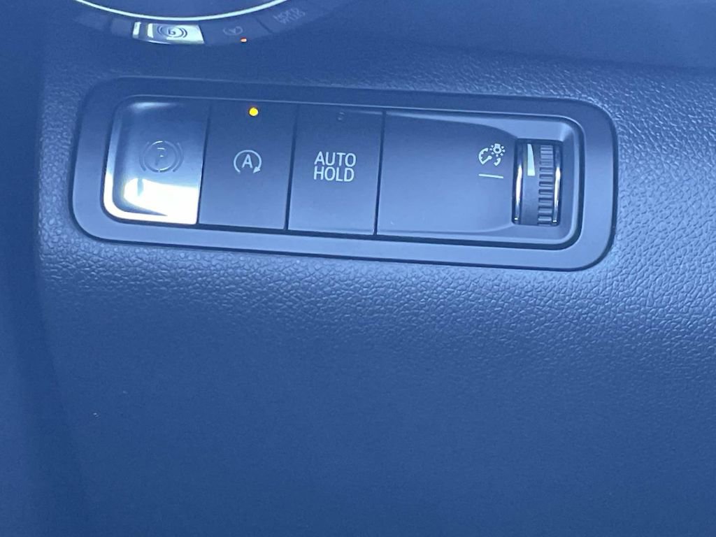 New 2026 Chevrolet Equinox LT w/ Convenience Package II FWD image 31