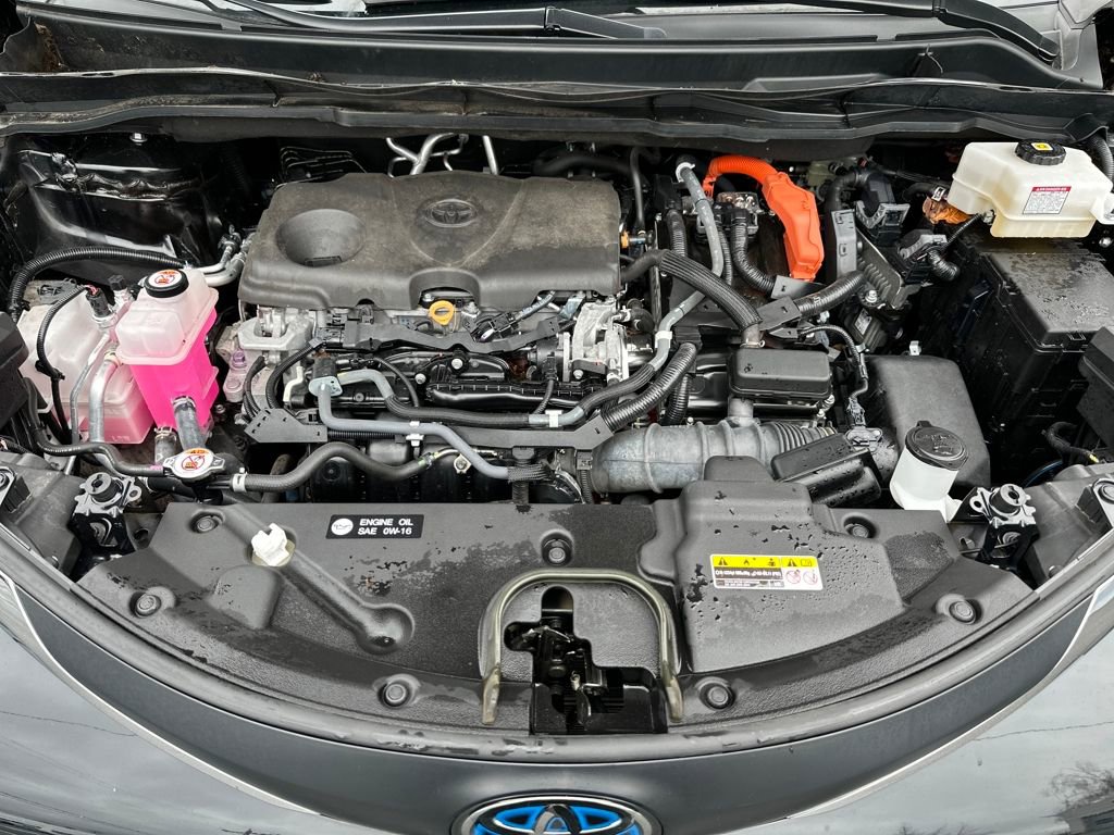 Used 2021 Toyota Sienna LE image 10