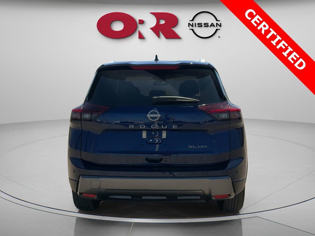 Certified 2026 Nissan Rogue SL AWD/4WD image 6