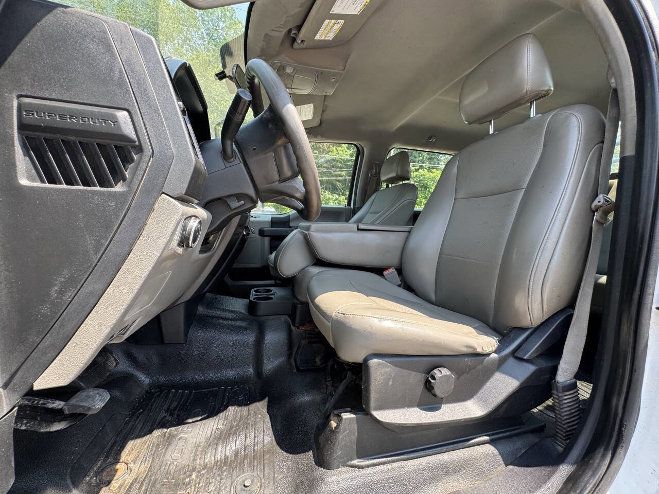 Used 2019 Ford F250 XL w/ Power Equipment Group image 15