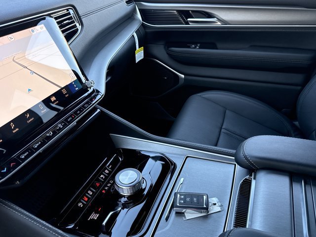New 2026 Jeep Grand Wagoneer Limited AWD/4WD image 18
