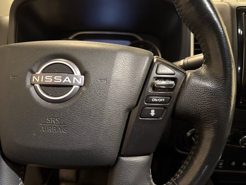 Used 2022 Nissan Frontier SV w/ SV Premium Package AWD/4WD image 17