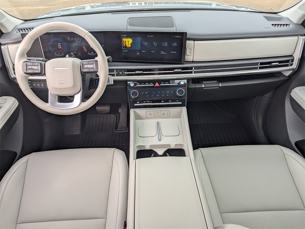 Certified 2025 Hyundai Santa Fe SEL image 5