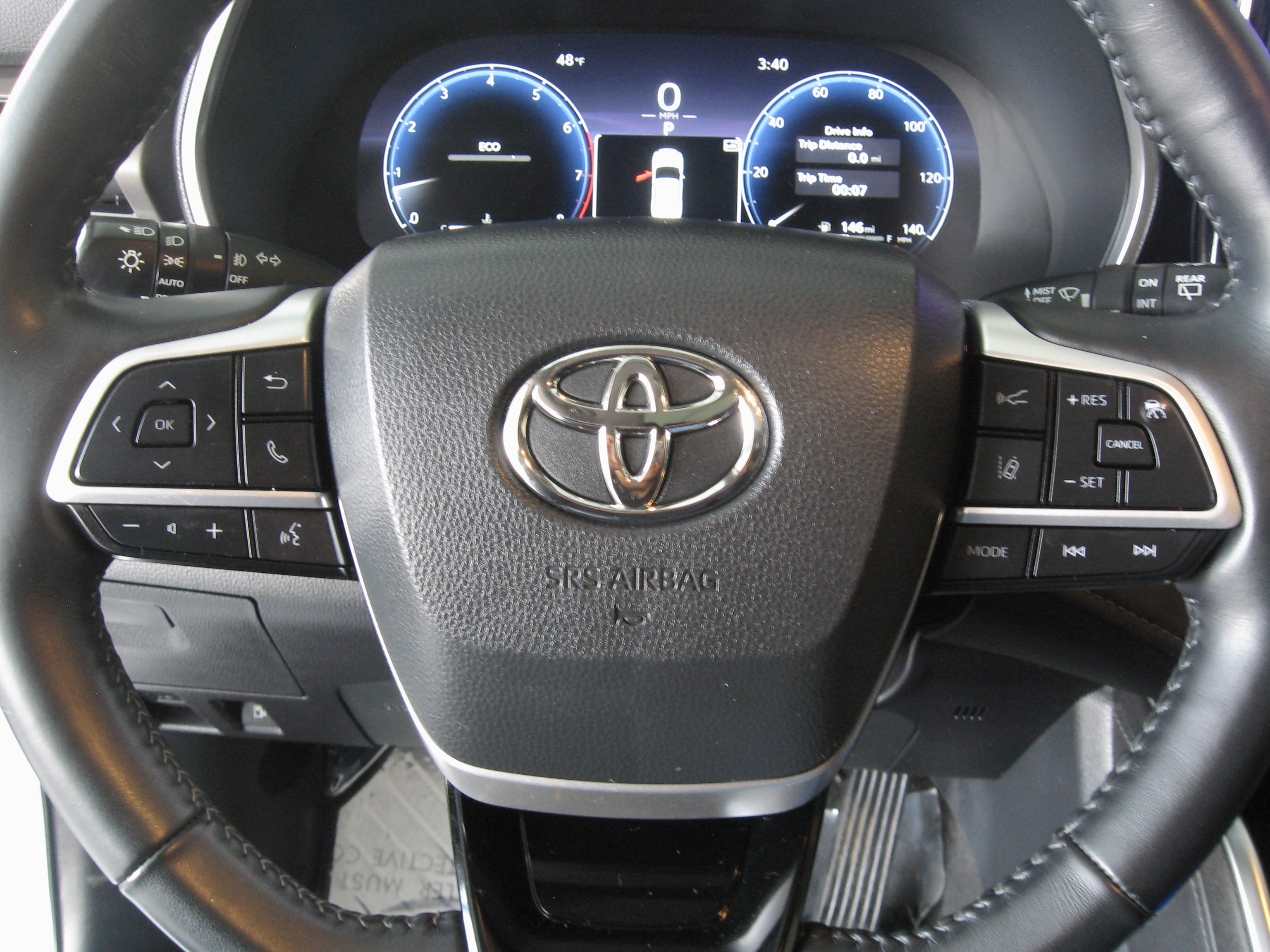 Used 2023 Toyota Highlander Limited AWD/4WD image 14