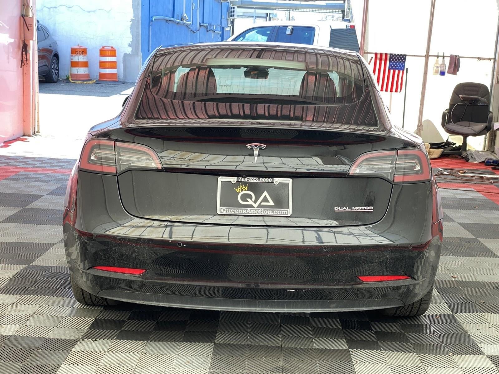Used 2019 Tesla Model 3 Performance image 5