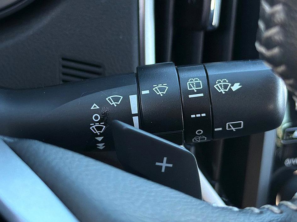 Used 2023 Subaru Forester Limited image 20