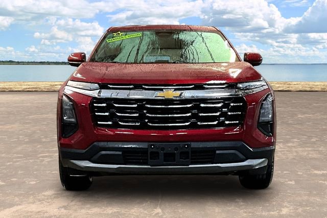 Used 2026 Chevrolet Equinox LT image 2