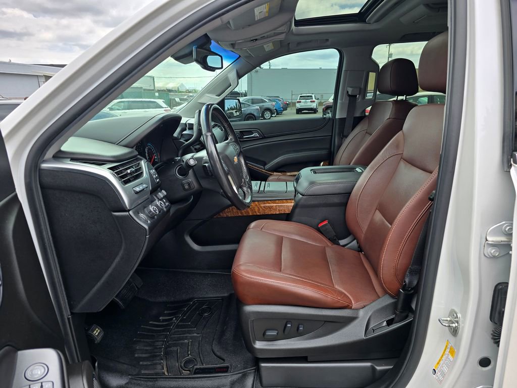 Used 2019 Chevrolet Tahoe Premier w/ Premier Plus Edition AWD/4WD image 20