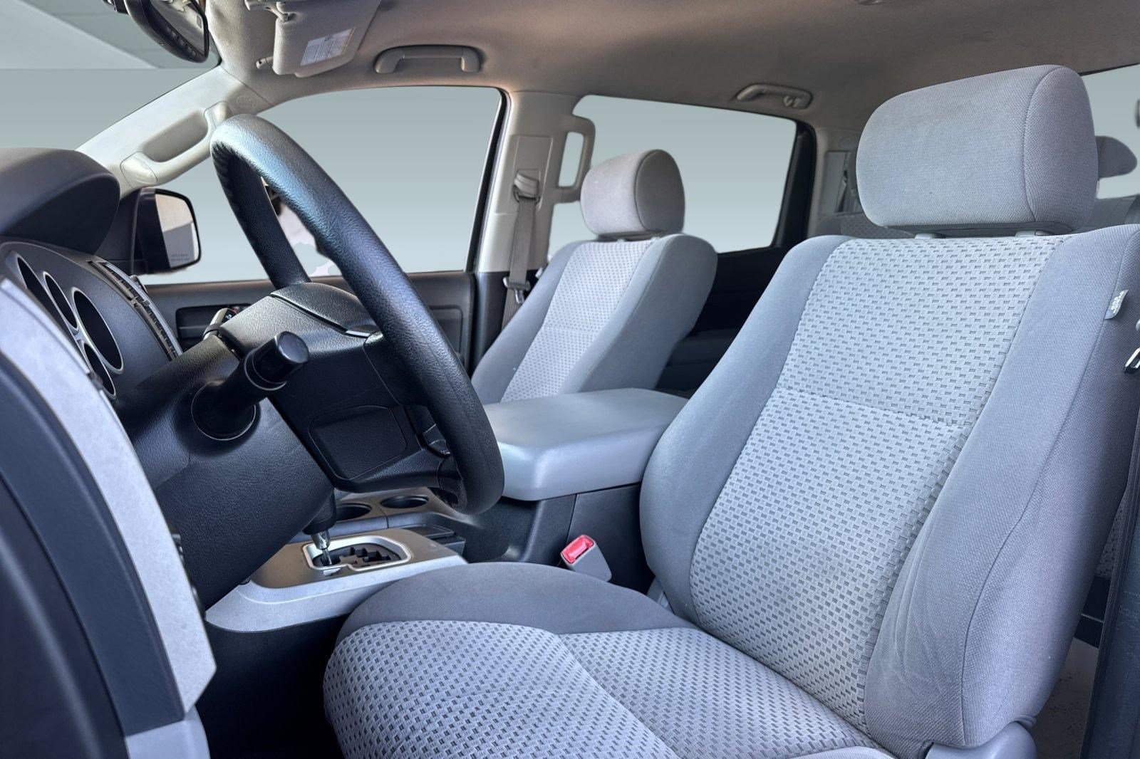 Used 2013 Toyota Tundra 2WD CrewMax w/ Tow Pkg image 5