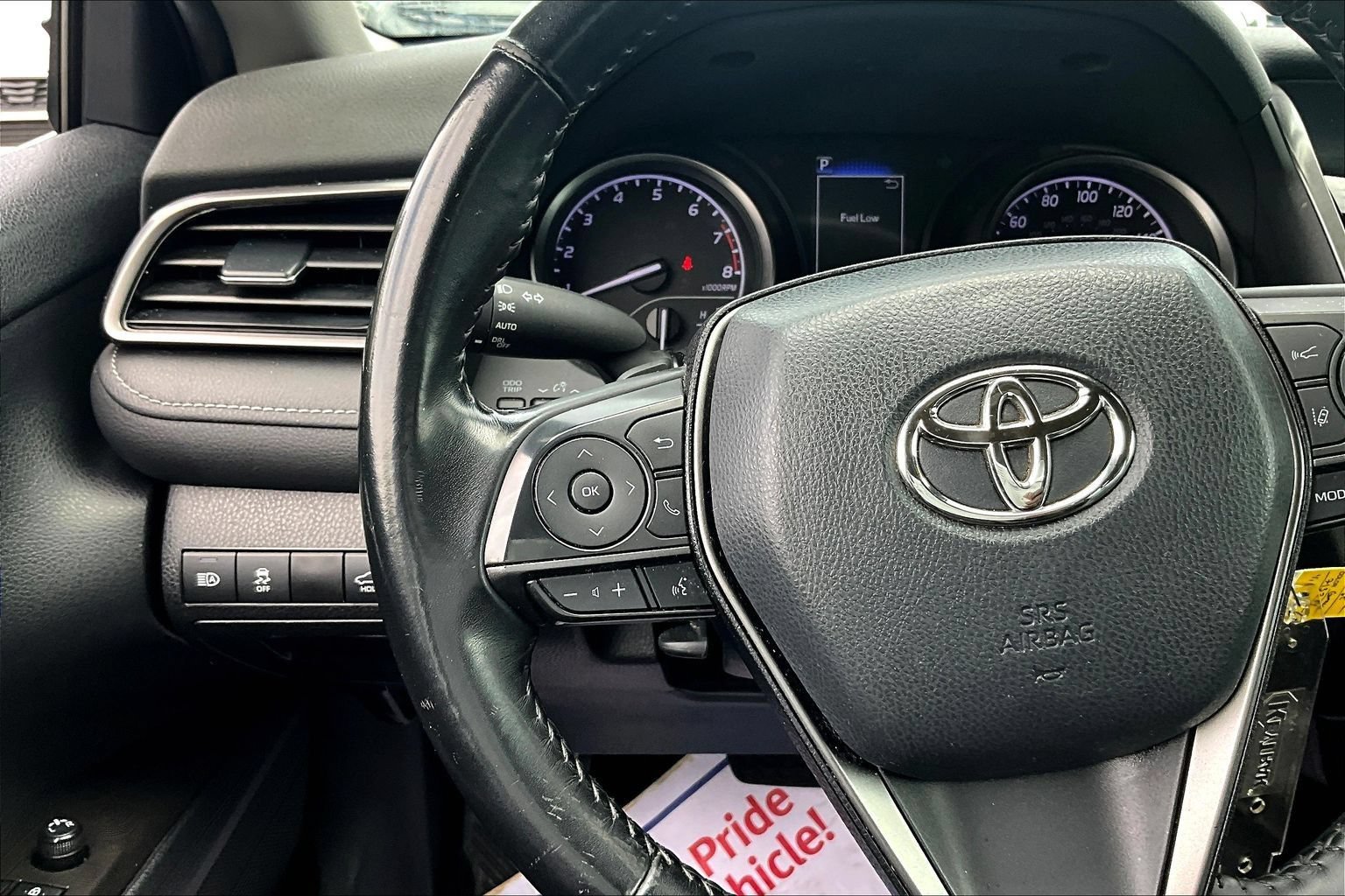 Used 2022 Toyota Camry SE FWD image 12