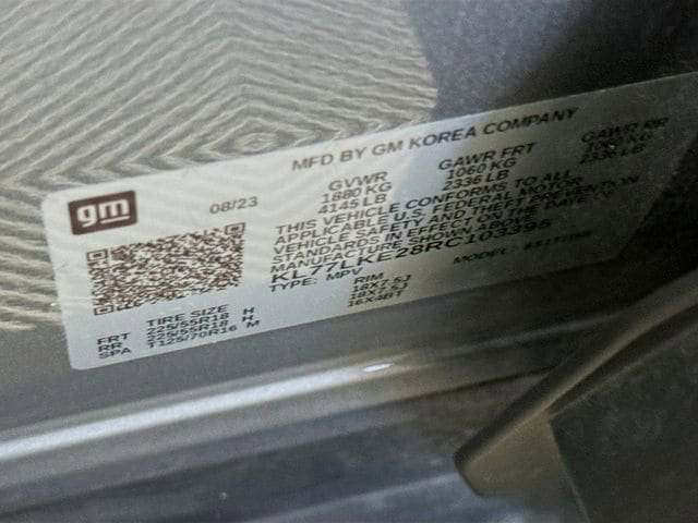 Used 2024 Chevrolet Trax ACTIV w/ Driver Confidence Package FWD image 32