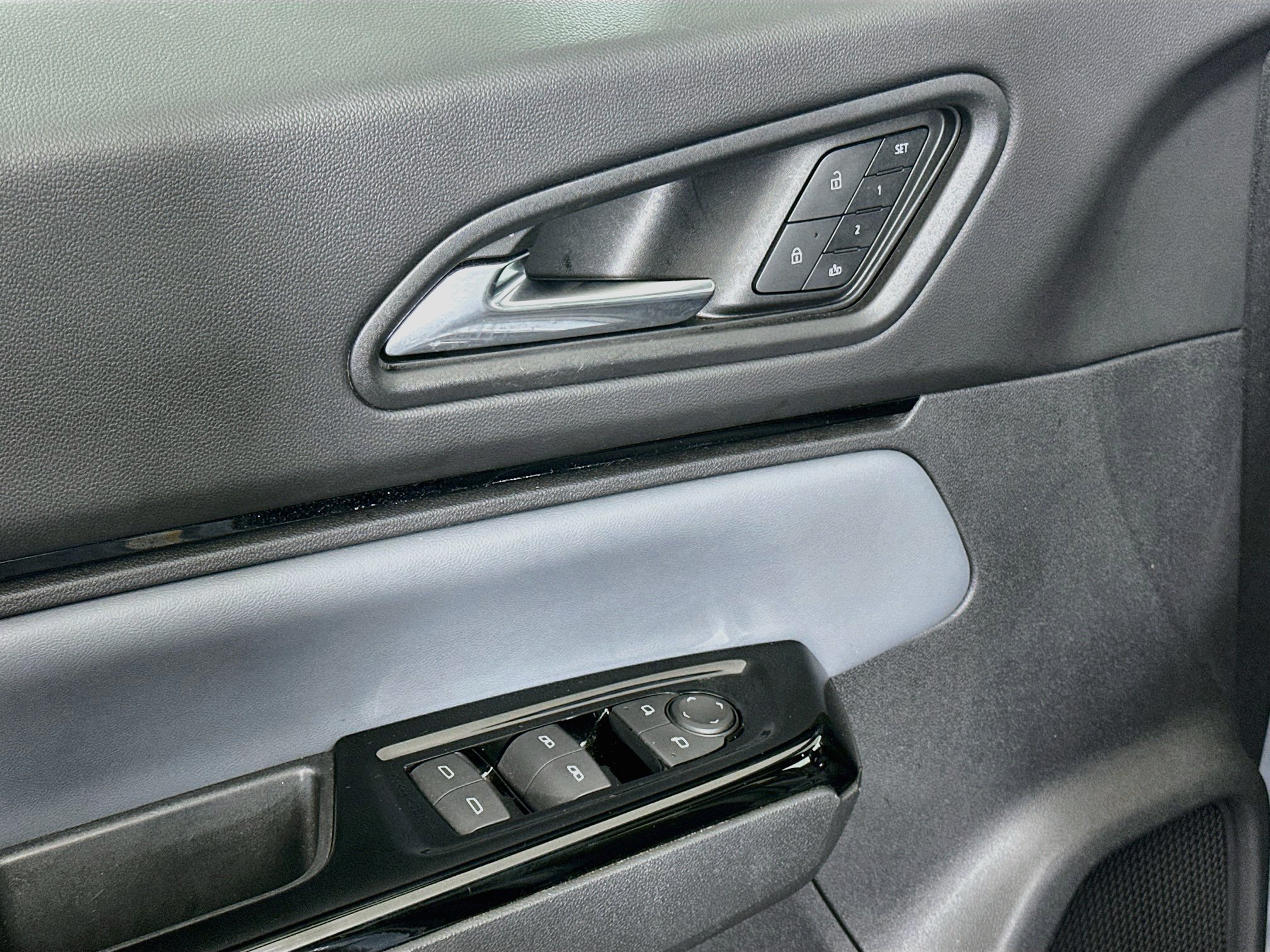 Used 2024 Honda Prologue Touring image 15