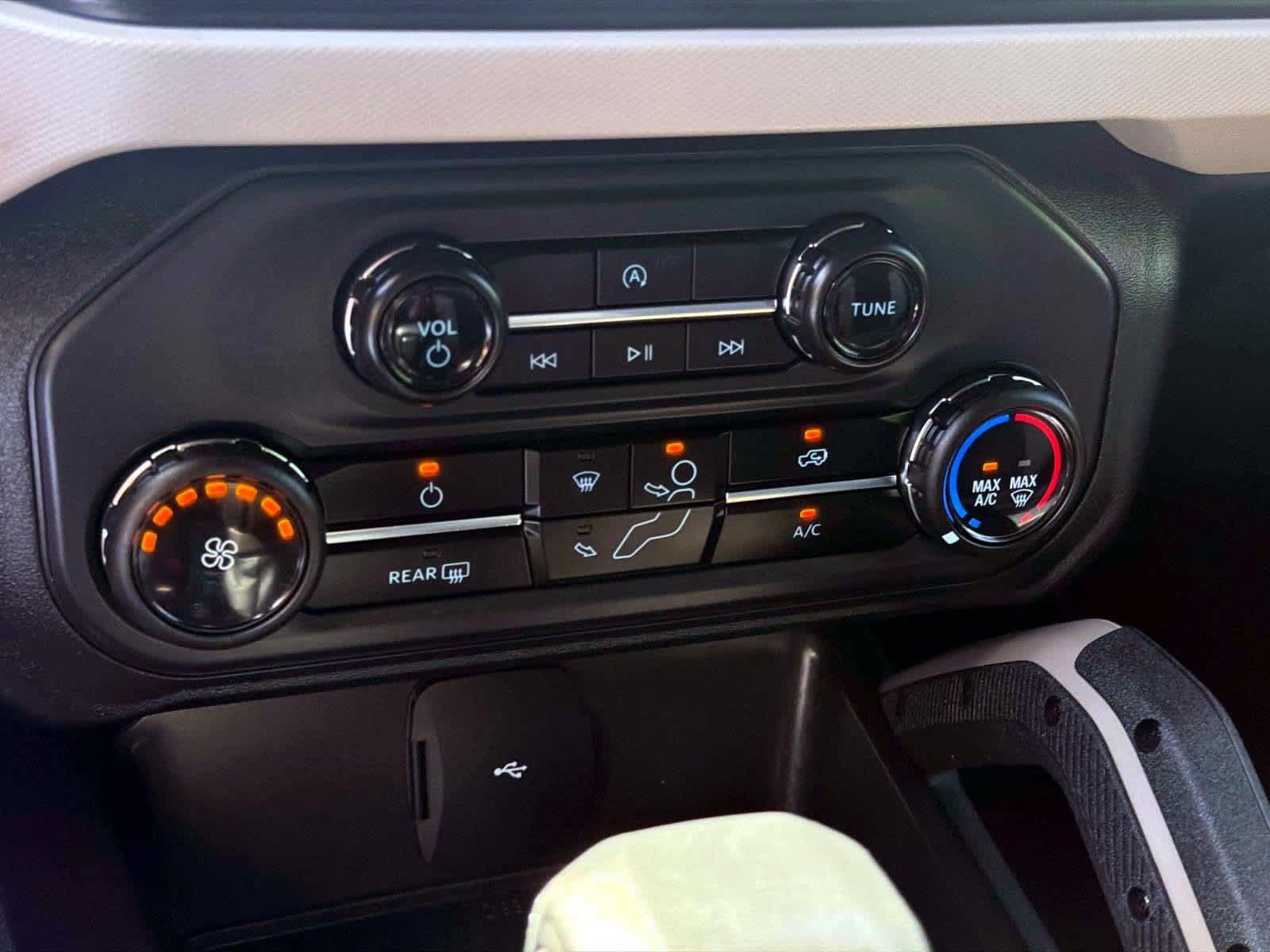 Used 2023 Ford Bronco Big Bend AWD/4WD image 23