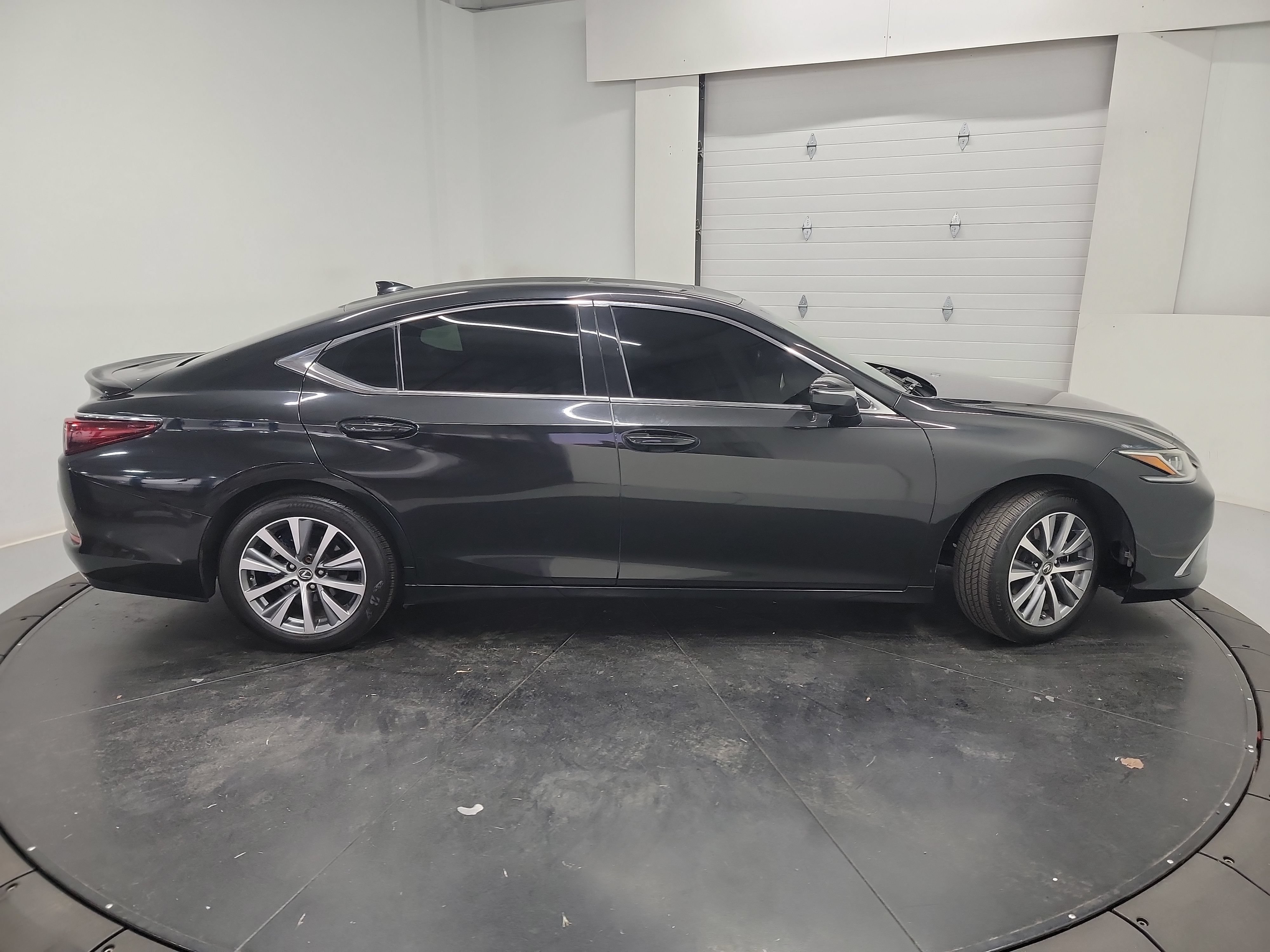 Used 2019 Lexus ES 350 w/ Premium Package FWD image 17