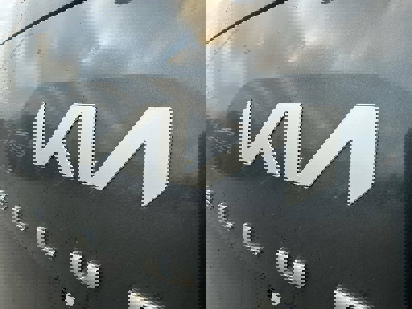 Used 2022 Kia Telluride S image 18