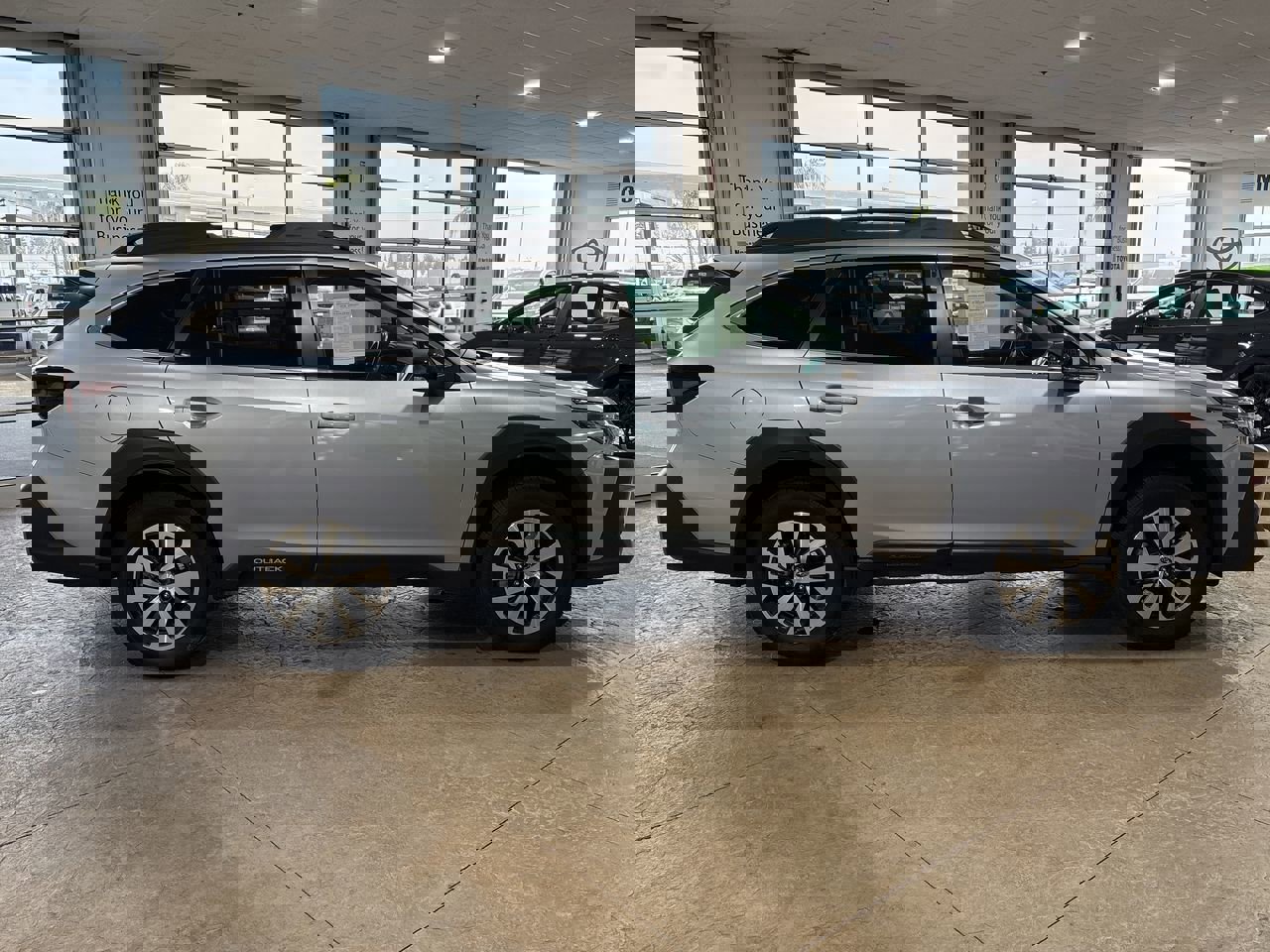 Used 2024 Subaru Outback Premium image 3