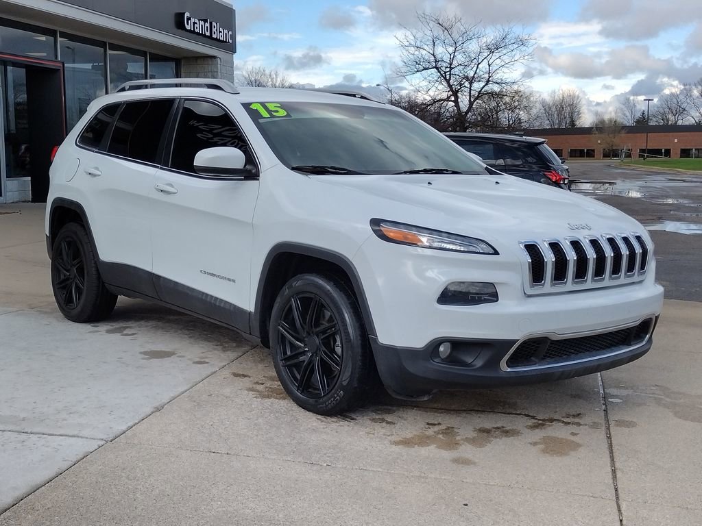 Used 2015 Jeep Cherokee Limited w/ Luxury Group image 3