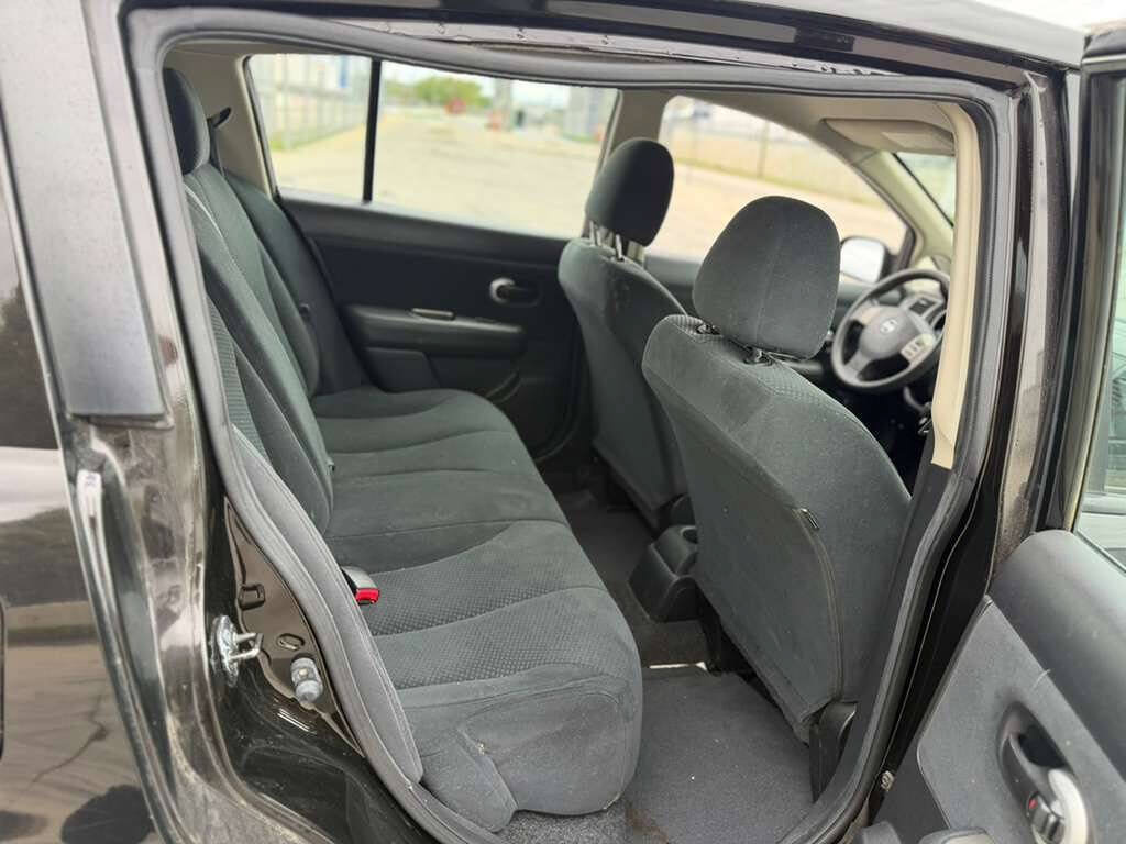 Used 2011 Nissan Versa 1.8 S w/ Plus Pkg FWD image 11