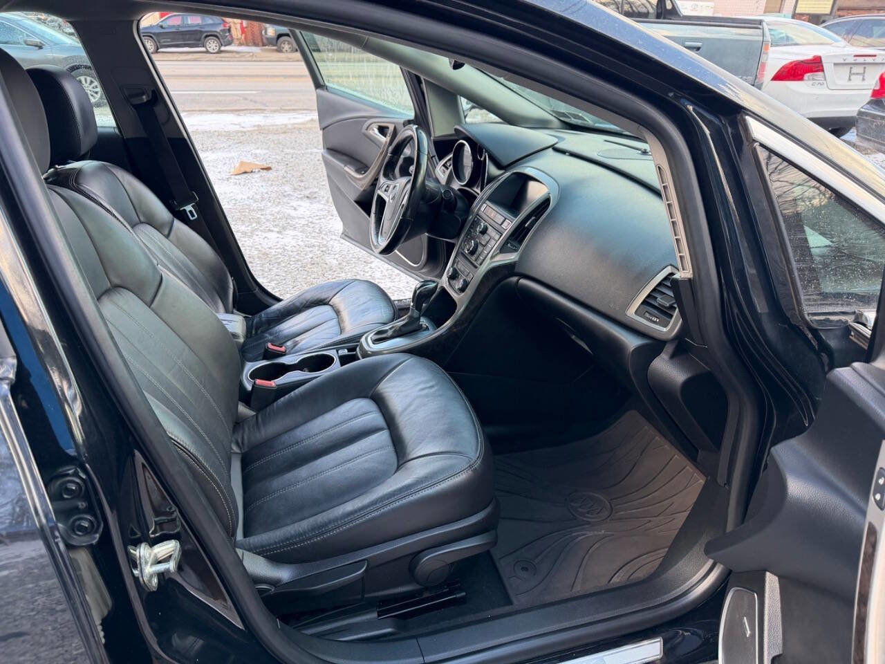 Used 2014 Buick Verano Leather image 17