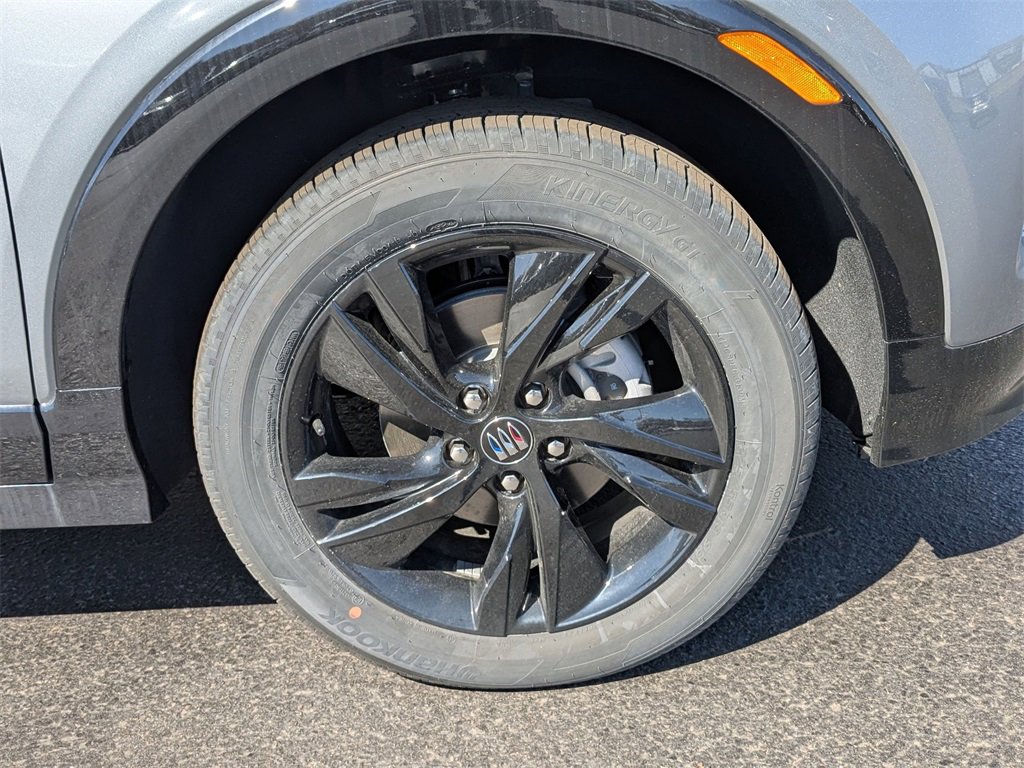 New 2025 Buick Encore GX Sport Touring image 7