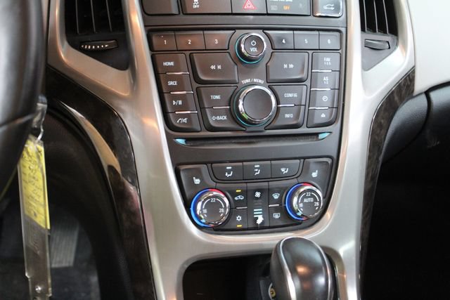 Used 2017 Buick Verano Convenience FWD image 19