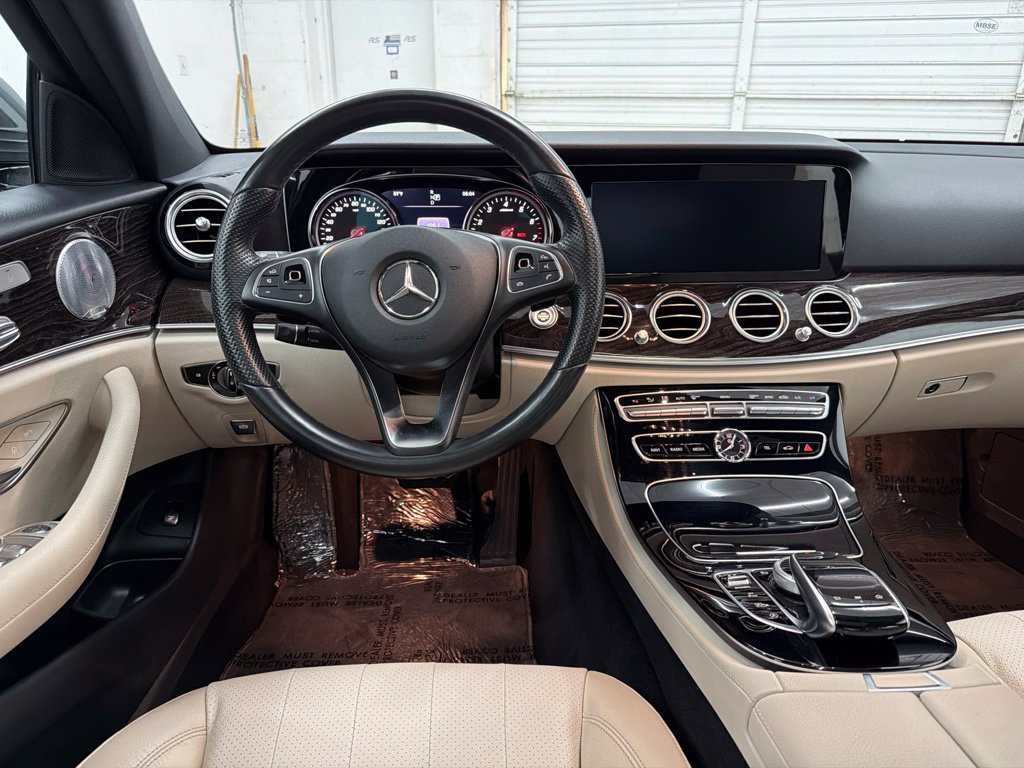 Used 2018 Mercedes-Benz E 300 image 25