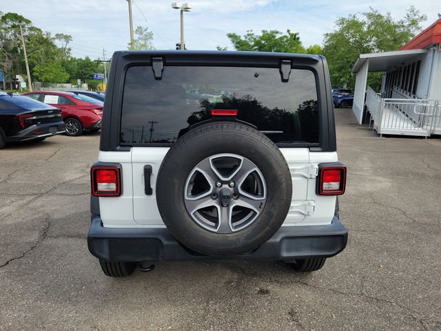Used 2022 Jeep Wrangler Unlimited Sport AWD/4WD image 8
