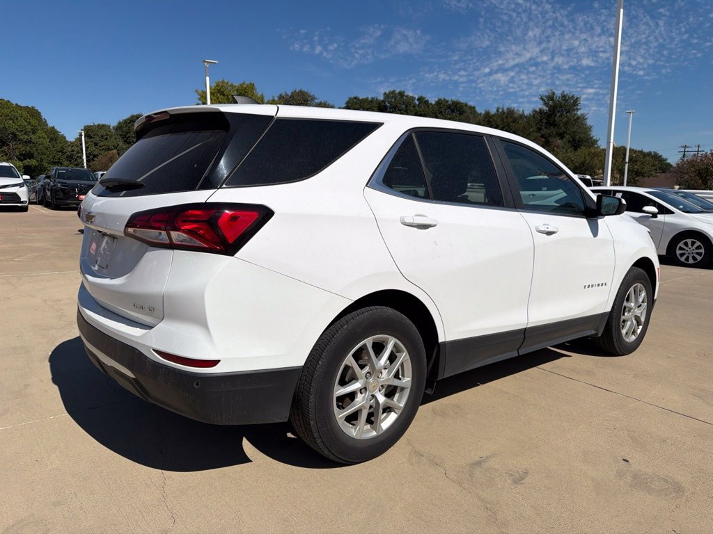 Used 2024 Chevrolet Equinox LT AWD/4WD image 6