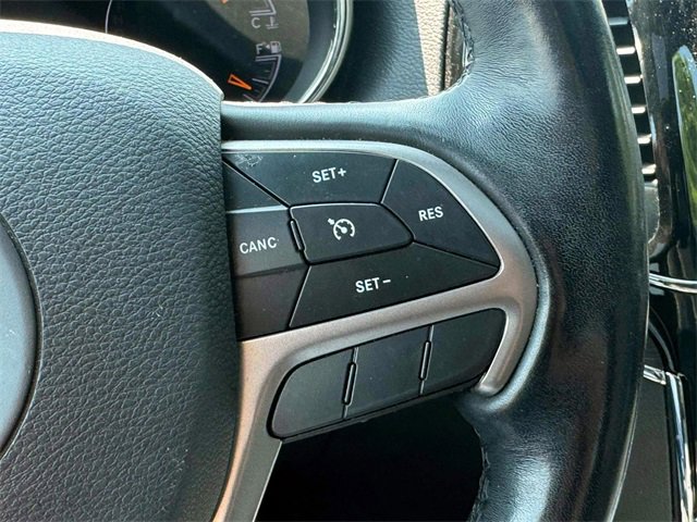 Certified 2021 Jeep Grand Cherokee Limited w/ Sun & Sound Group image 15